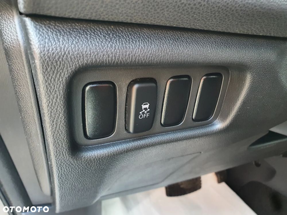 Mitsubishi ASX 2.2 DI-D 4WD Automatik Diamant Edition+ - 21