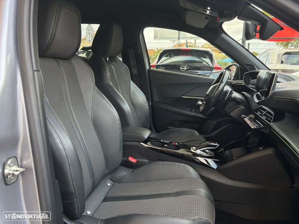 Peugeot 2008 1.5 BlueHDi GT EAT8 - 20