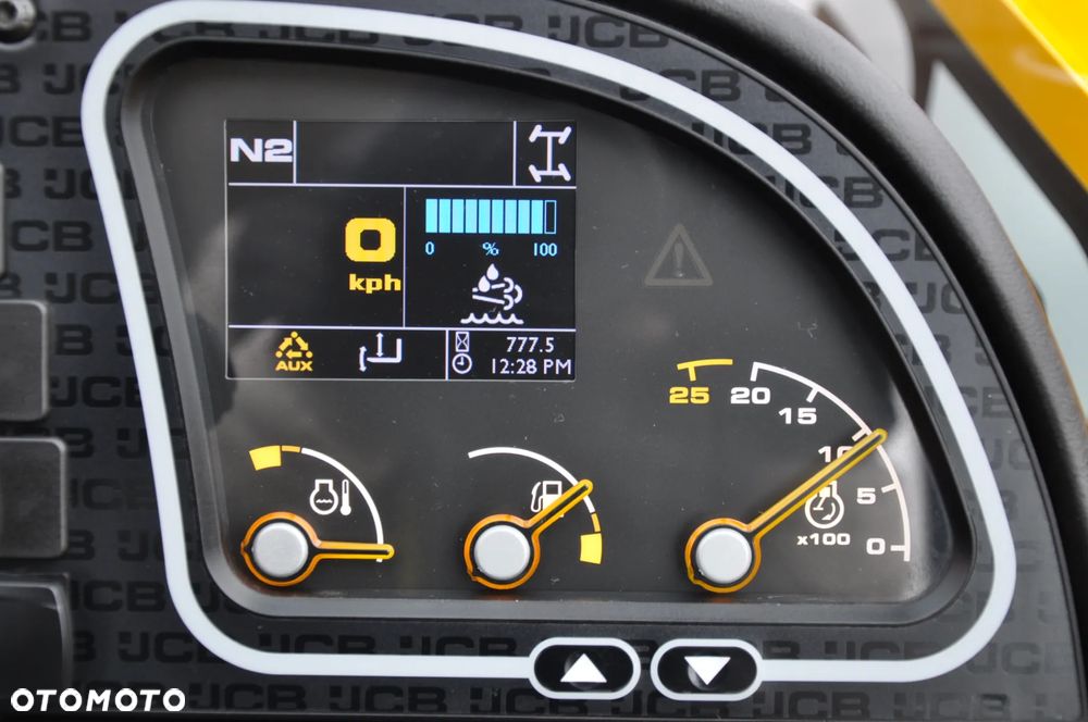 JCB 535-95 ŁADOWARKA TELESKOPOWA STAGE V 109 KM Mało MTG 572 Udźwig 3500 kg WYSOKOŚĆ ZAŁADUNKU 9,5 m Jak Nowa Klimatyzacja Widły do palet Szybkozłącze hydrauliczne - 16