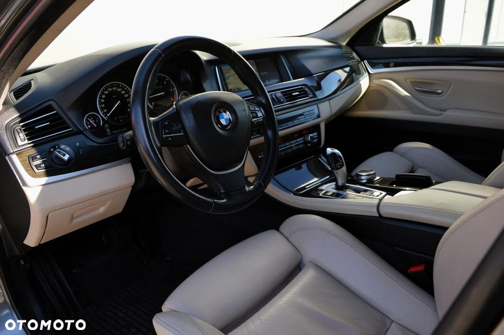 BMW Seria 5 520d xDrive Luxury Line sport - 5