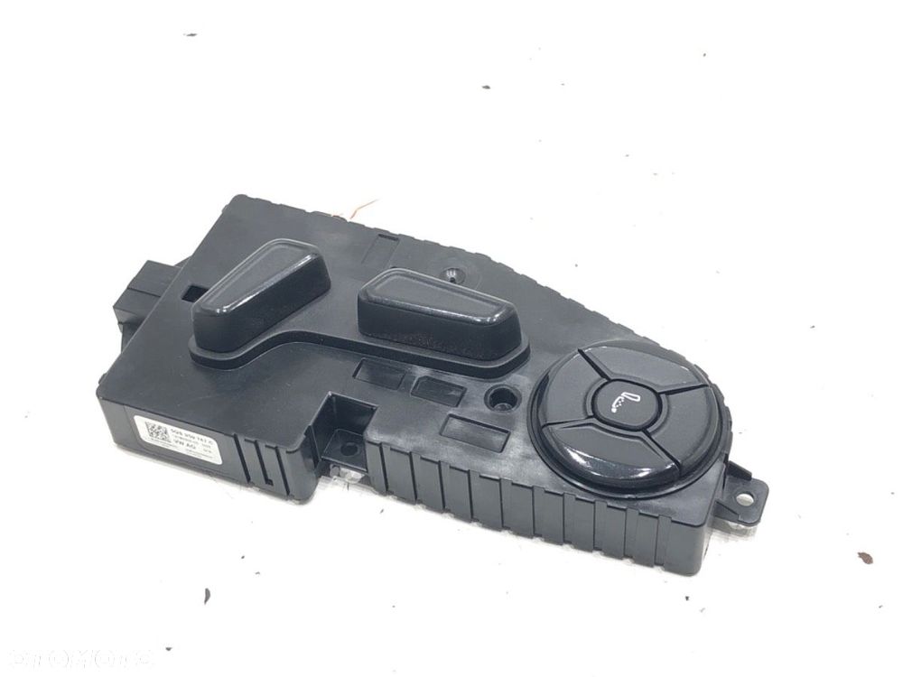 PRZEŁĄCZNIK FOTELA LEWY - 147.00 PLN - SKODA SUPERB IV Kombi (NZ5) 2023 - 2.0 TDI 110 kW [150 KM] - 2