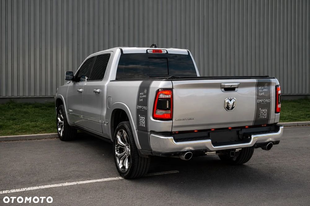 RAM 1500 - 10