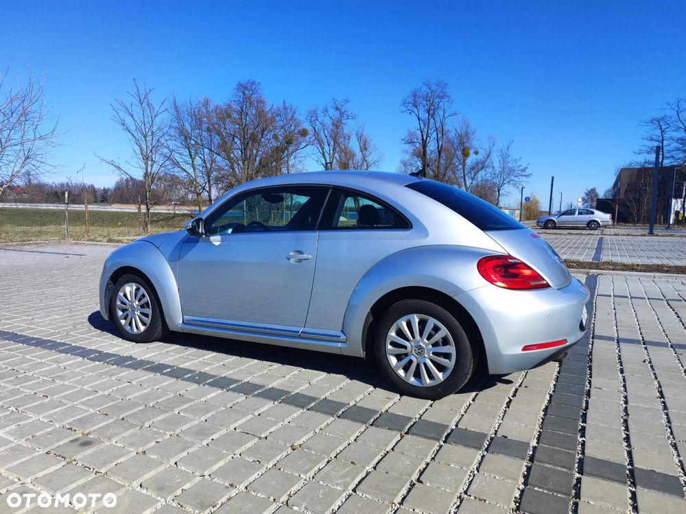 Volkswagen Beetle 1.2 TSI - 12