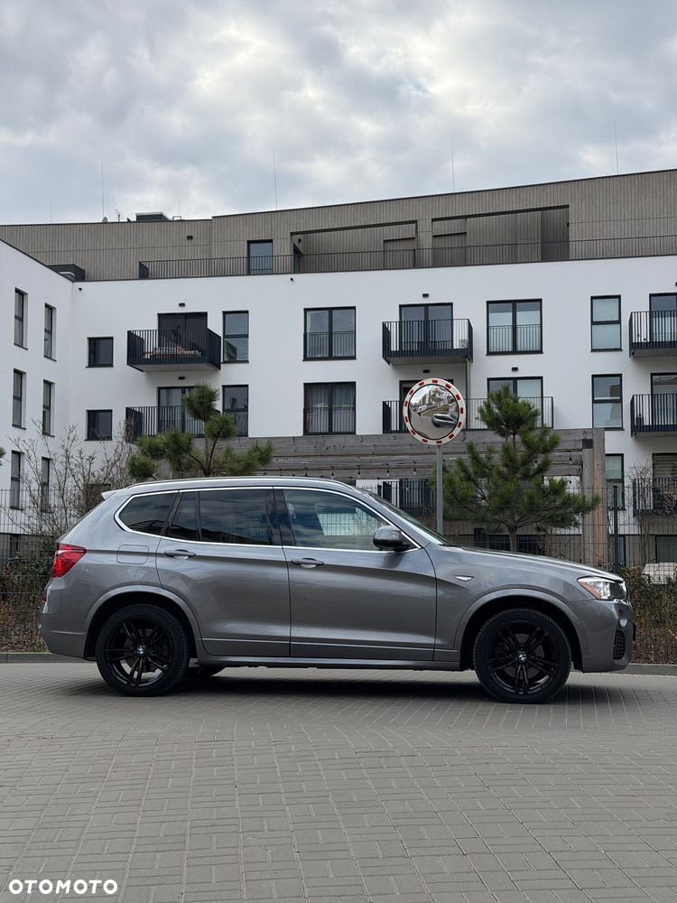 BMW X3 xDrive28i xLine - 4