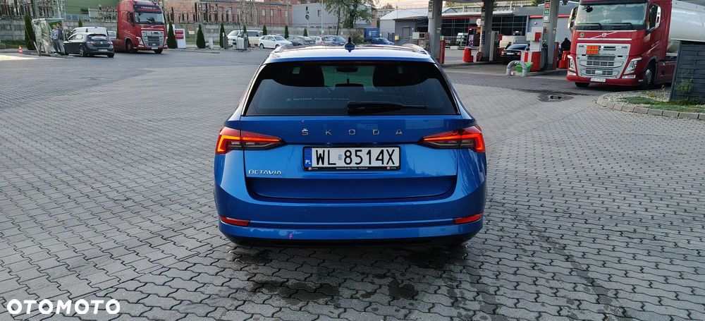 Skoda Octavia 2.0 TDI Style DSG - 6