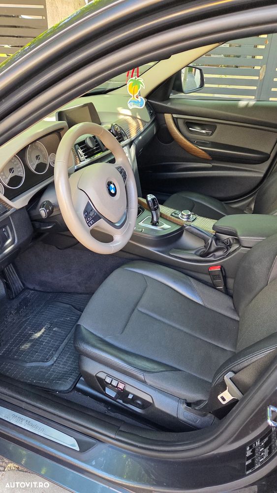 BMW Seria 3 320d Aut. Modern Line - 17