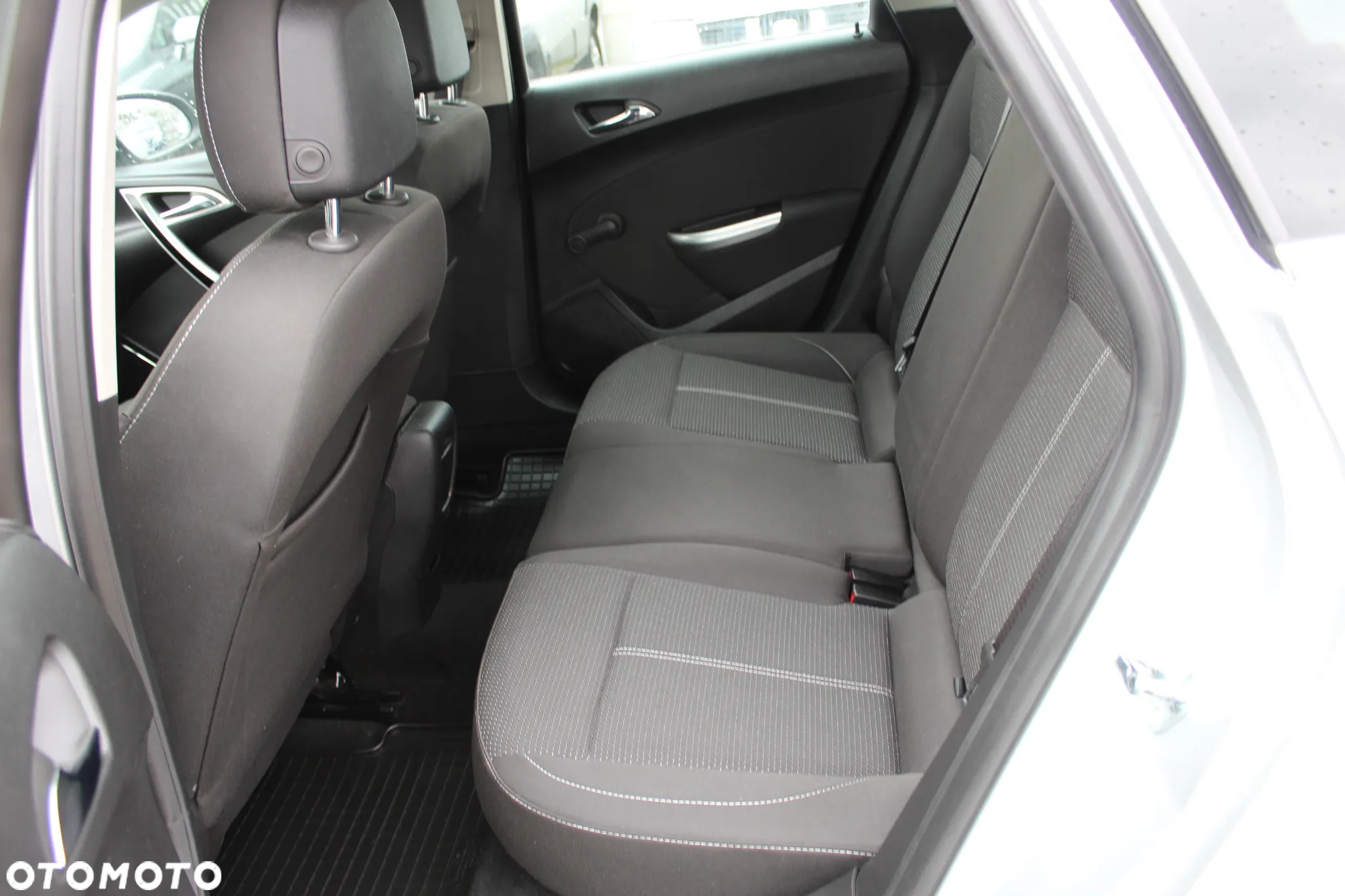 Opel Astra IV 1.7 CDTI Sport - 21