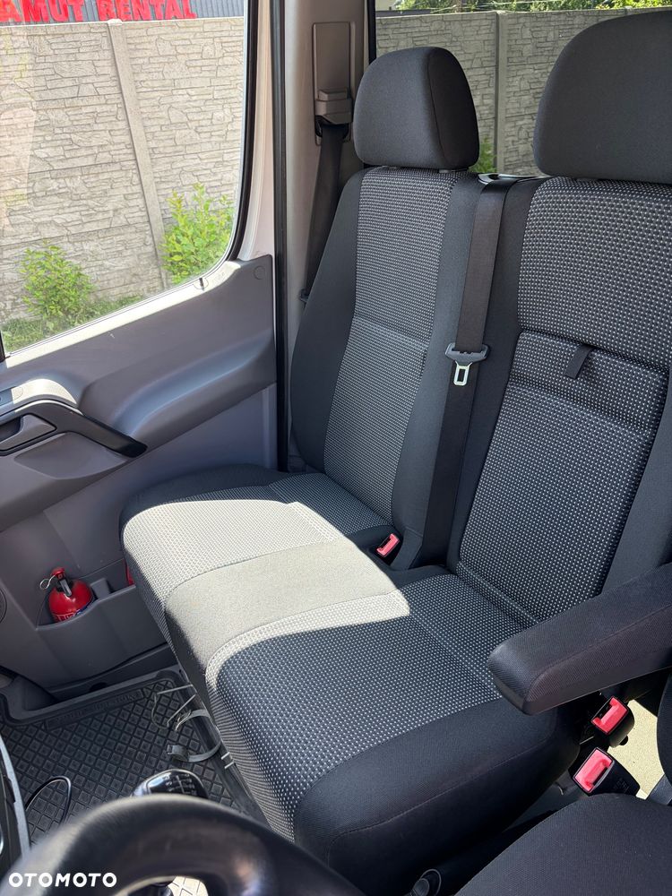 Mercedes-Benz Sprinter - 8