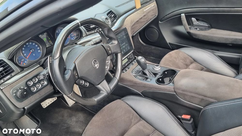 Maserati GranTurismo - 17