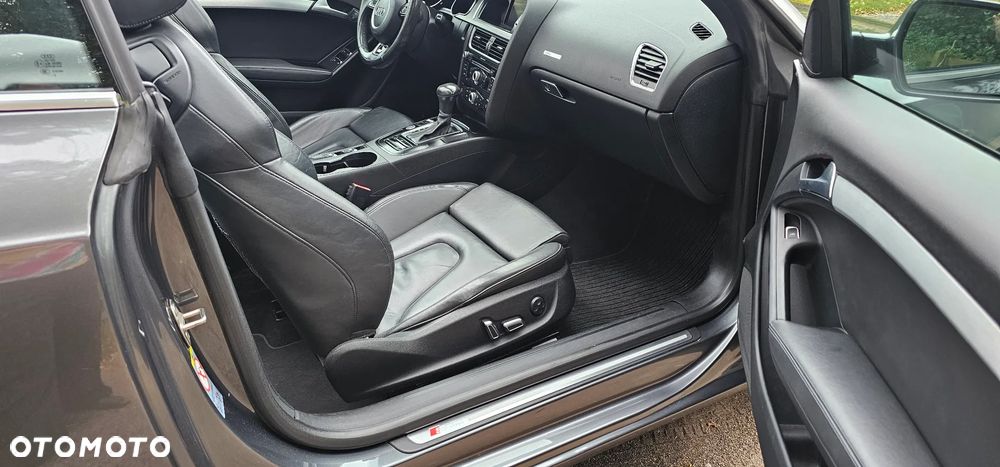 Audi A5 Cabrio - 11