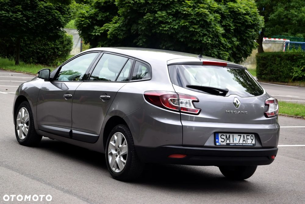 Renault Megane 1.6 16V Dynamique Euro5 - 5