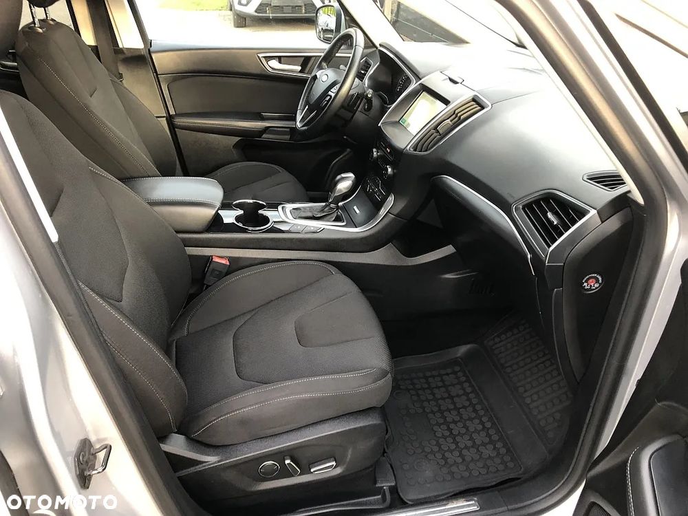 Ford S-Max 2.0 EcoBlue Titanium - 38