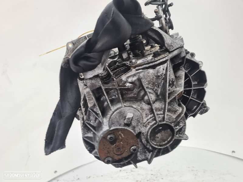 CAIXA VELOCIDADES FORD FOCUS II 2008 - 4