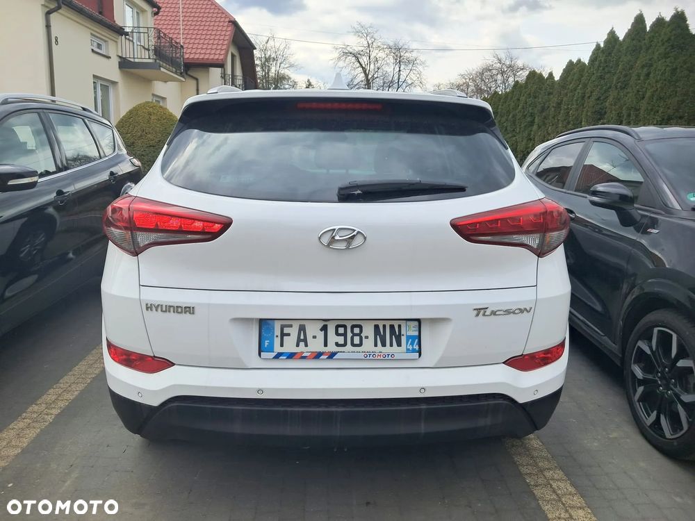 Hyundai Tucson blue 1.7 CRDi 2WD Style - 6