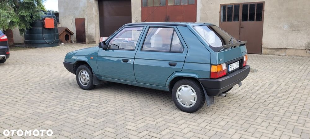 Skoda Favorit - 5