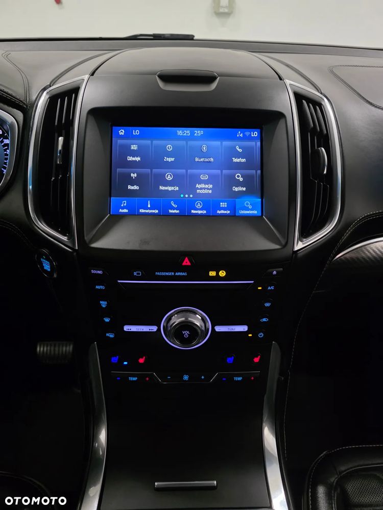 Ford Edge 2.0 EcoBlue Twin-Turbo 4WD ST-Line - 12