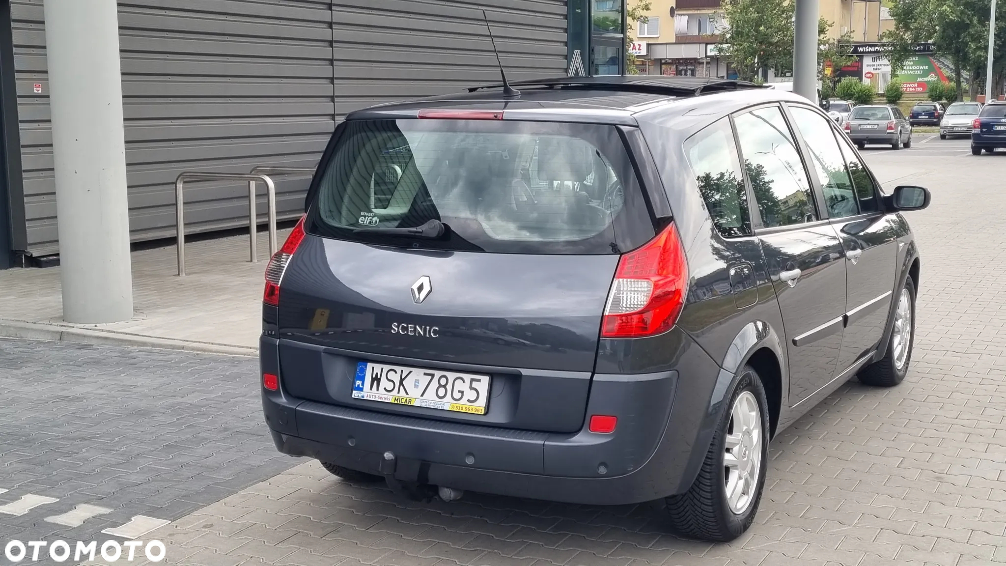 Renault Grand Scenic 2.0 16V Privilege - 9