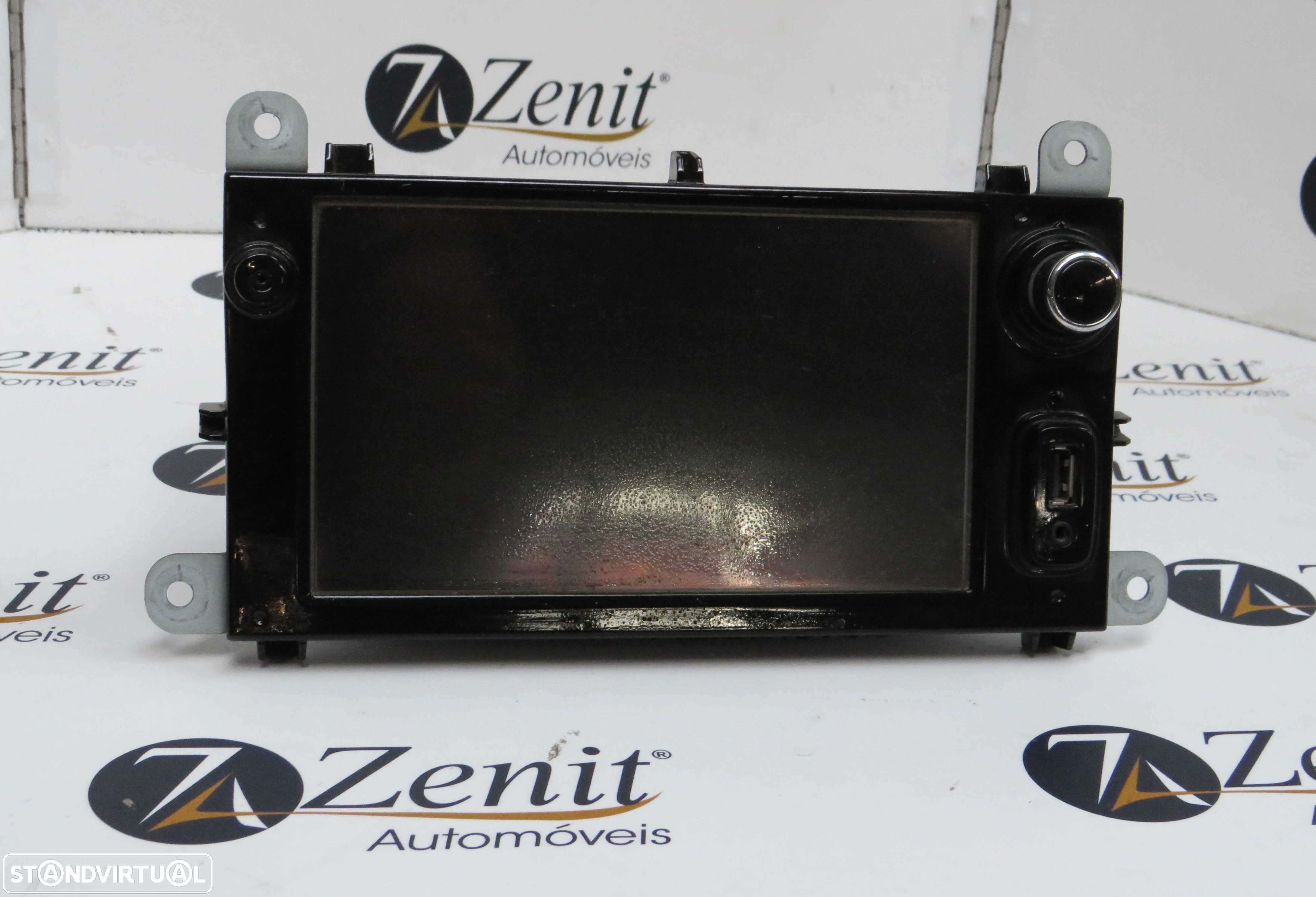 Rádio para um Renault Clio IV - 1