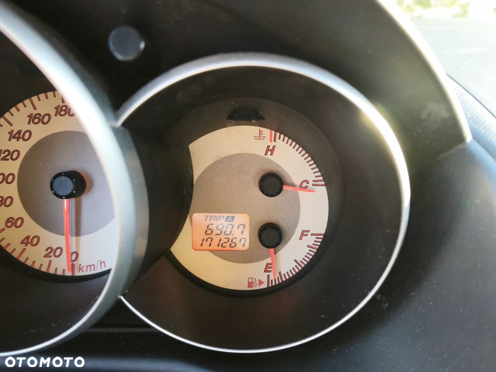 Mazda 3 2.0 Sport - 12