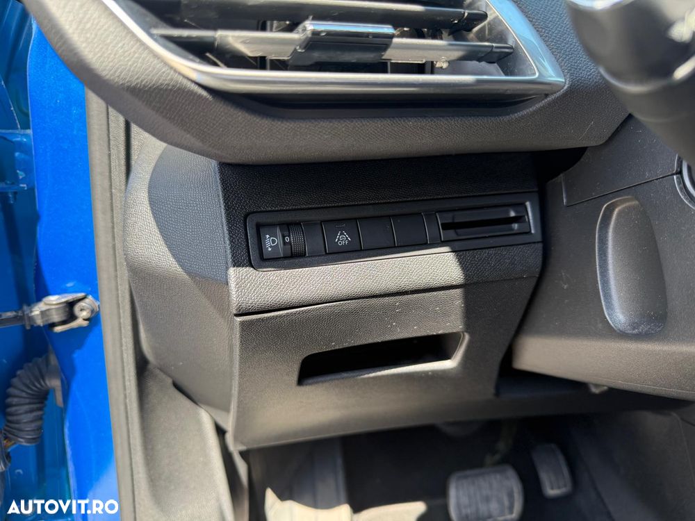 Peugeot 3008 1.5 BlueHDI 130 S&S EAT8 Allure - 34