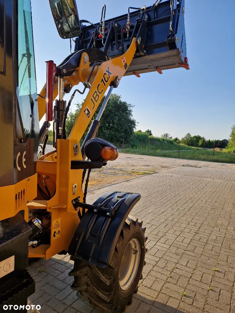 JCB 1CX - 36