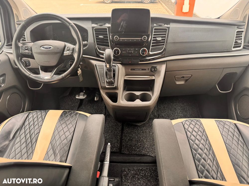 Ford Tourneo Custom - 8
