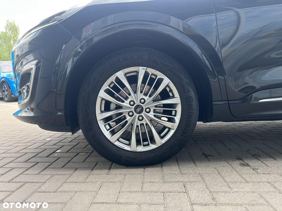 Ford Kuga - 16