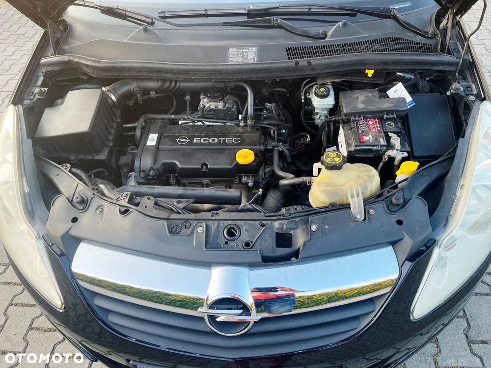 Opel Corsa 1.4 16V Silverline - 17