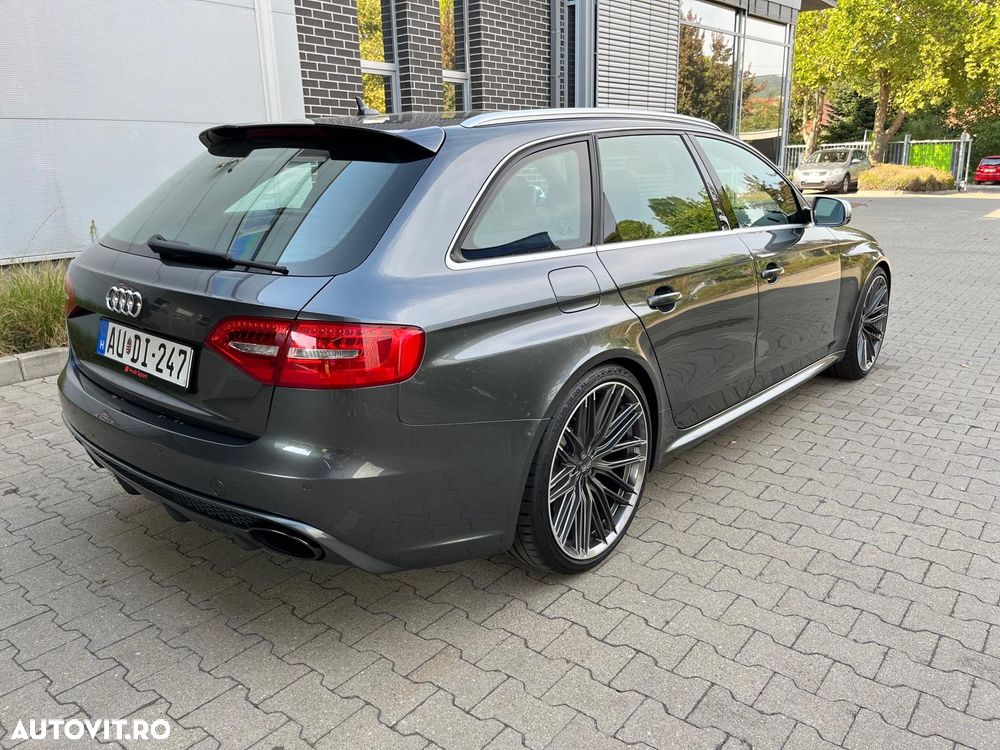 Audi RS4 Avant 4.2 FSI quattro Stronic - 2