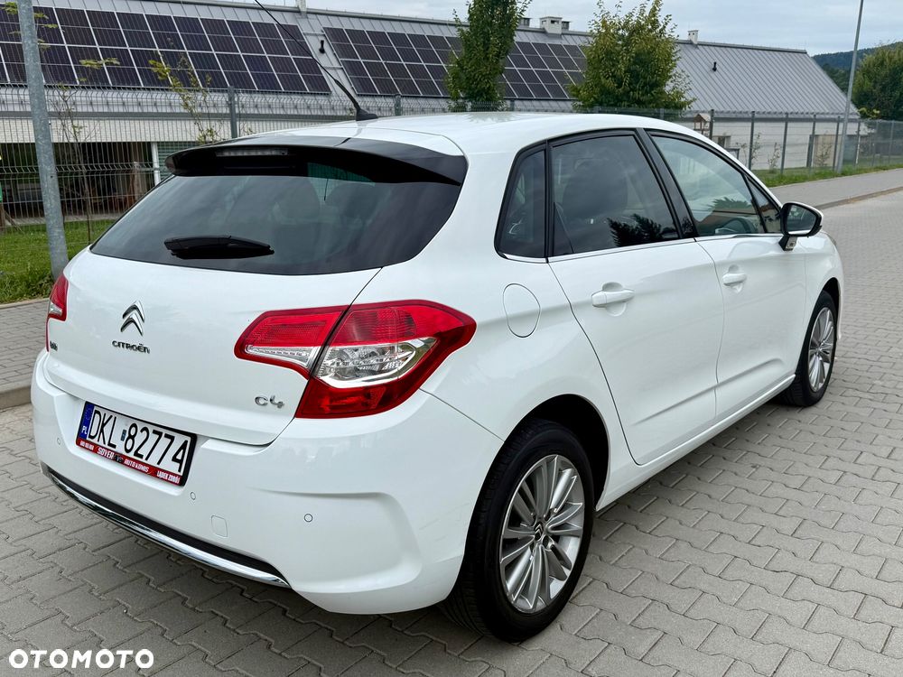 Citroën C4 e-HDi 110 EGS6 Stop/Start System Exclusive - 38