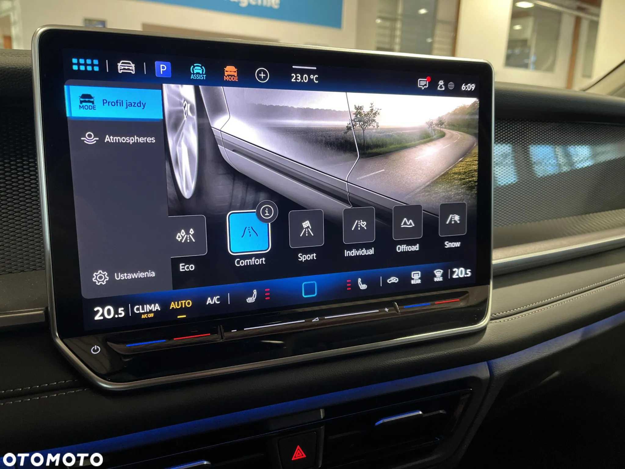 Volkswagen Tayron 2.0 TSI Life Plus DSG - 23