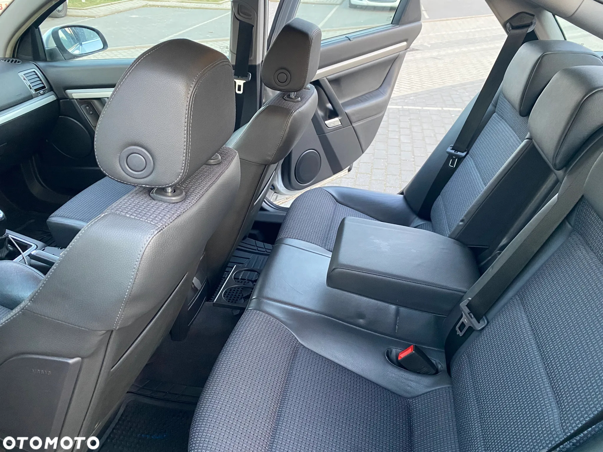 Opel Vectra 2.2 Sport / GTS - 14