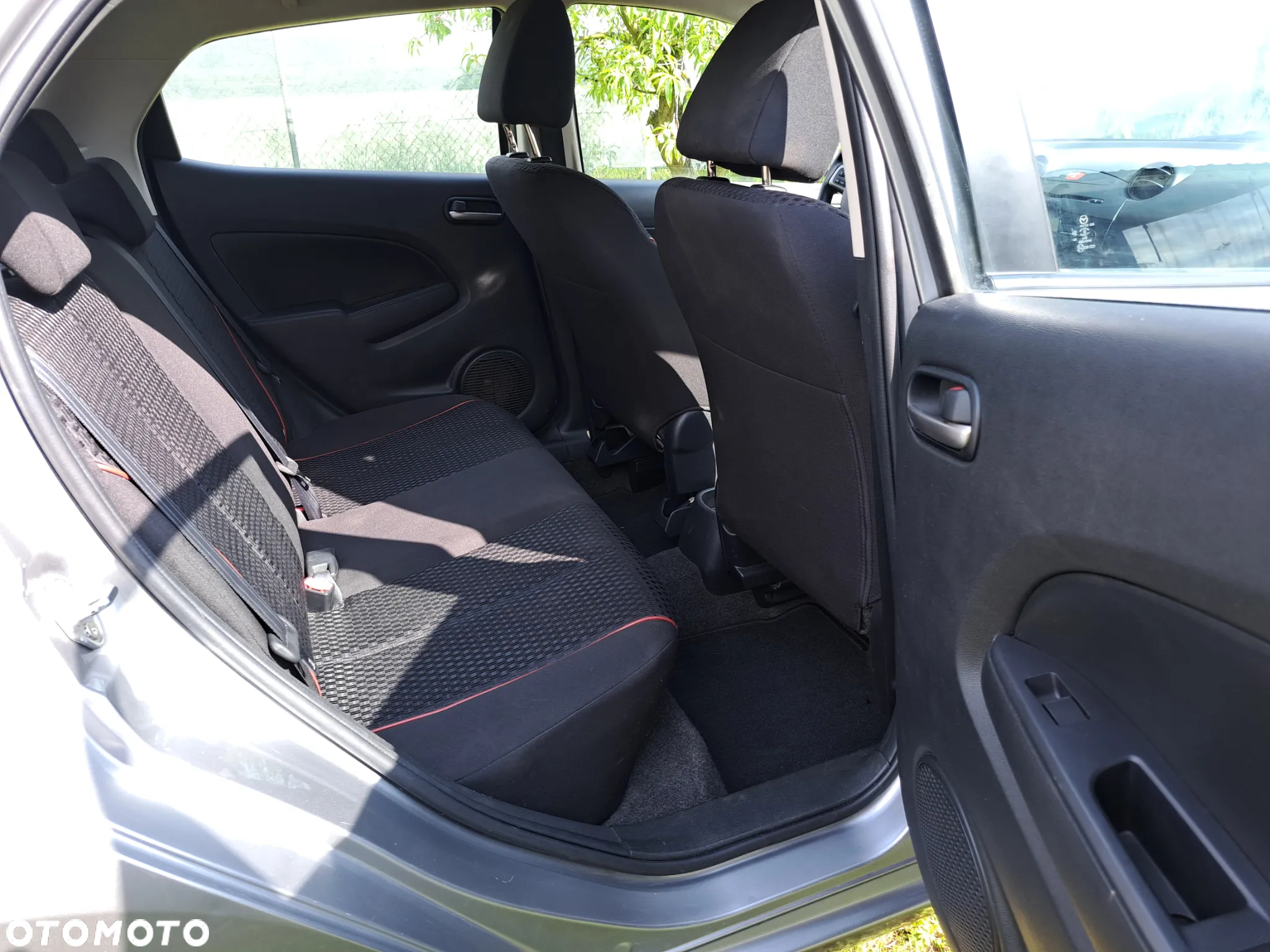 Mazda 2 1.3 MZR Edition - 5