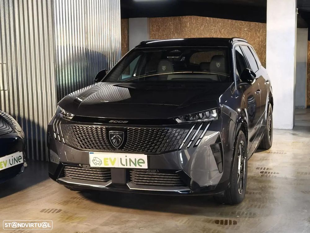 Peugeot e-5008 73 kWh GT — fotografia 4