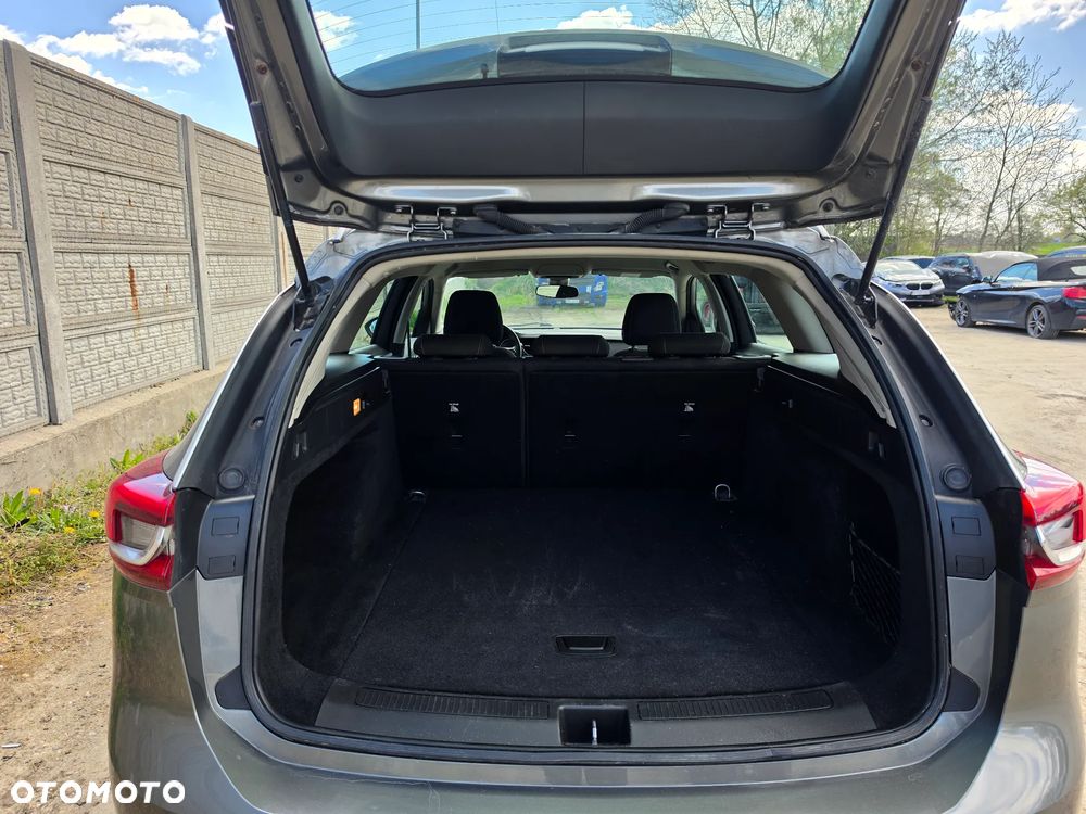 Opel Insignia - 18
