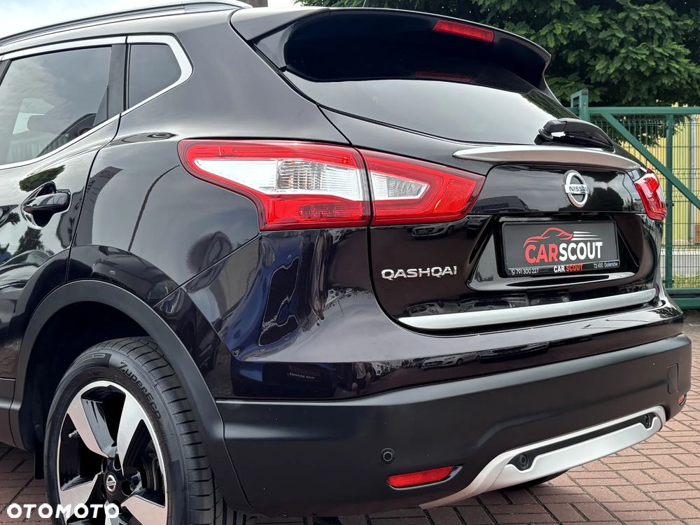 Nissan Qashqai 1.2 DIG-T N-Connecta EU6 - 10
