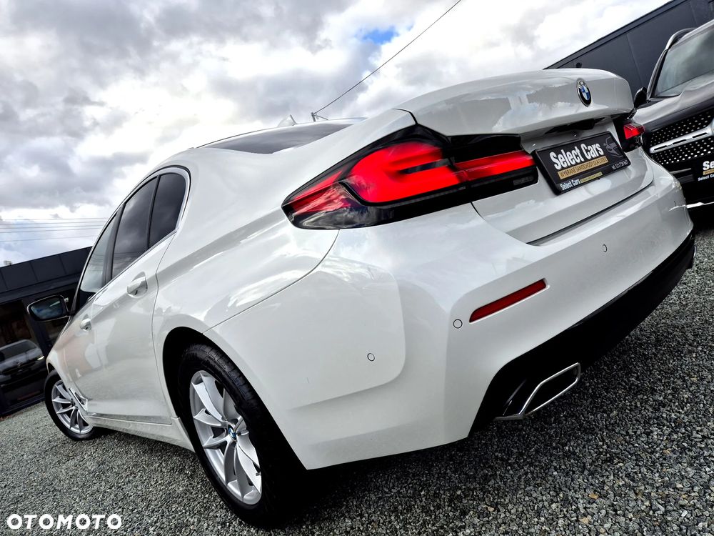 BMW Seria 5 - 33