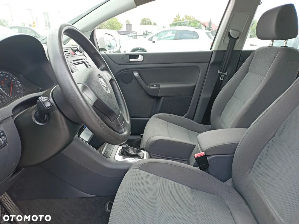 Volkswagen Golf Plus - 8