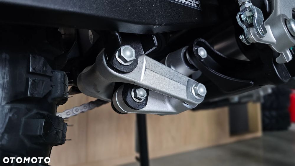 QJMOTOR COV 125X - 22