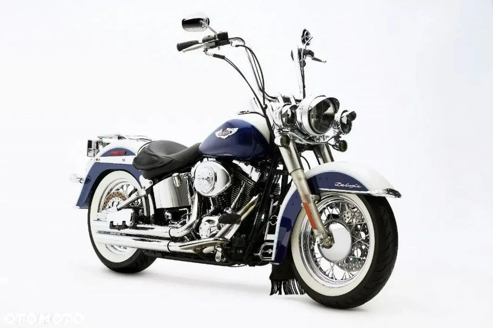 Harley-Davidson Softail Deluxe - 13