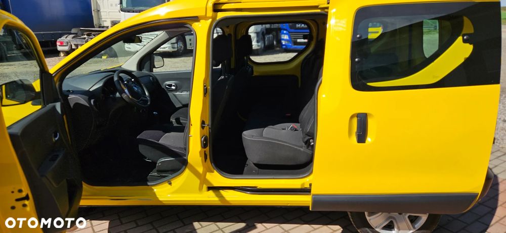 Dacia Dokker 1.5 Blue dCi Stepway - 12