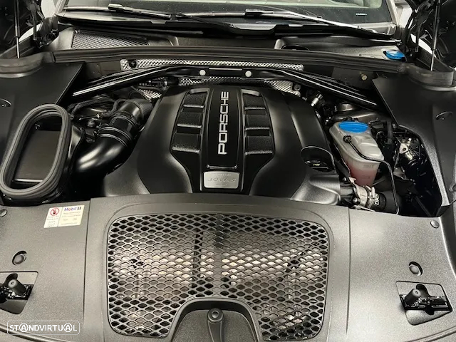 Porsche Macan S - 14