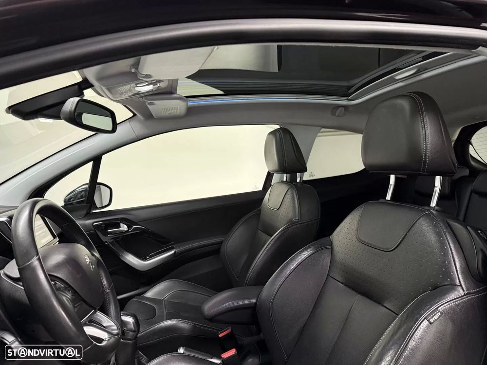 Peugeot 208 120 VTI Allure - 16