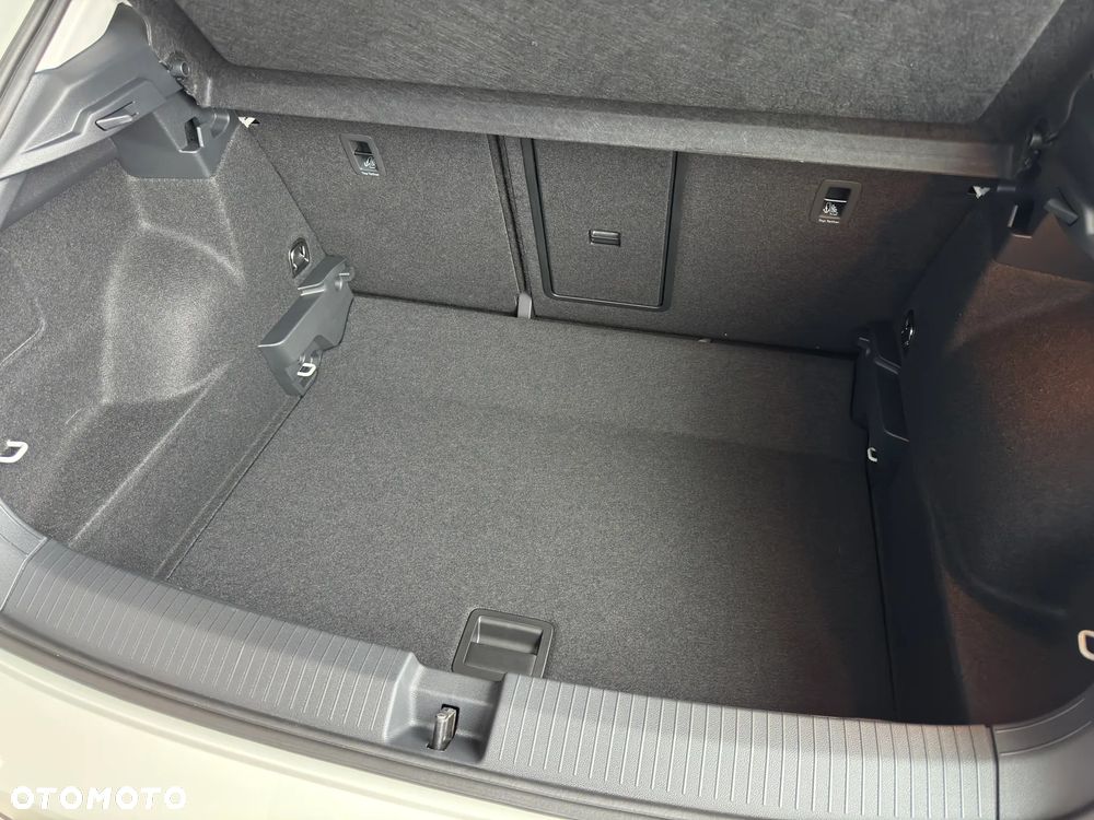 Volkswagen T-Roc 1.5 TSI Life Plus DSG - 6