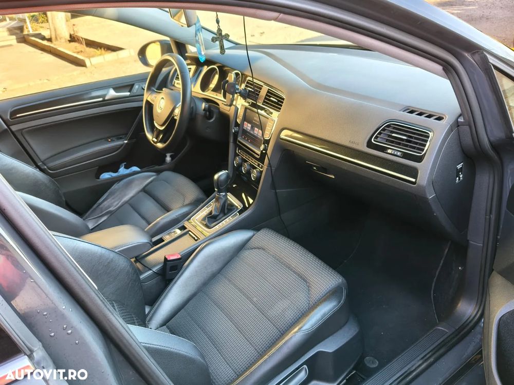 Volkswagen Golf 2.0 TDI DSG BMT Highline - 9