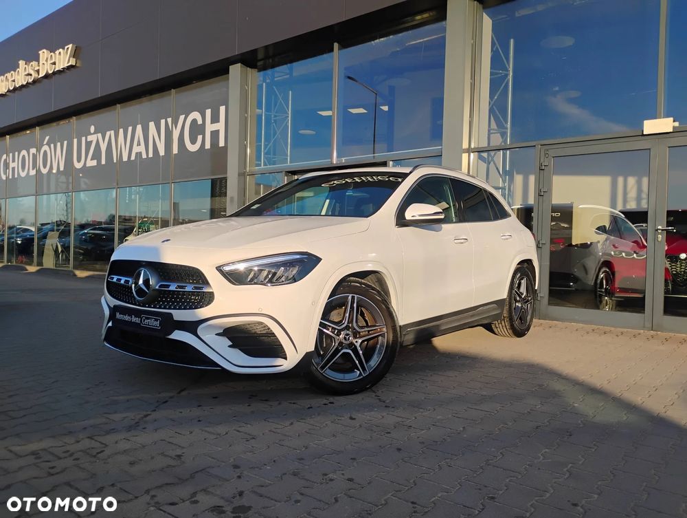 Mercedes-Benz GLA 200 AMG Line - 1