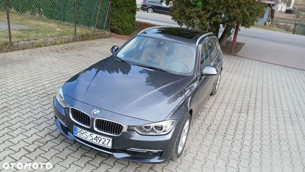 BMW Seria 3 330d Sport-Aut Luxury Line - 12