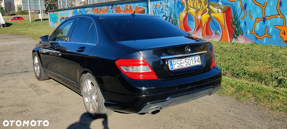 Mercedes-Benz Klasa C 220 CDI DPF Avantgarde - 4