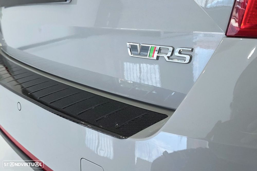 Skoda Octavia Break 2.0 TDI RS DSG - 33