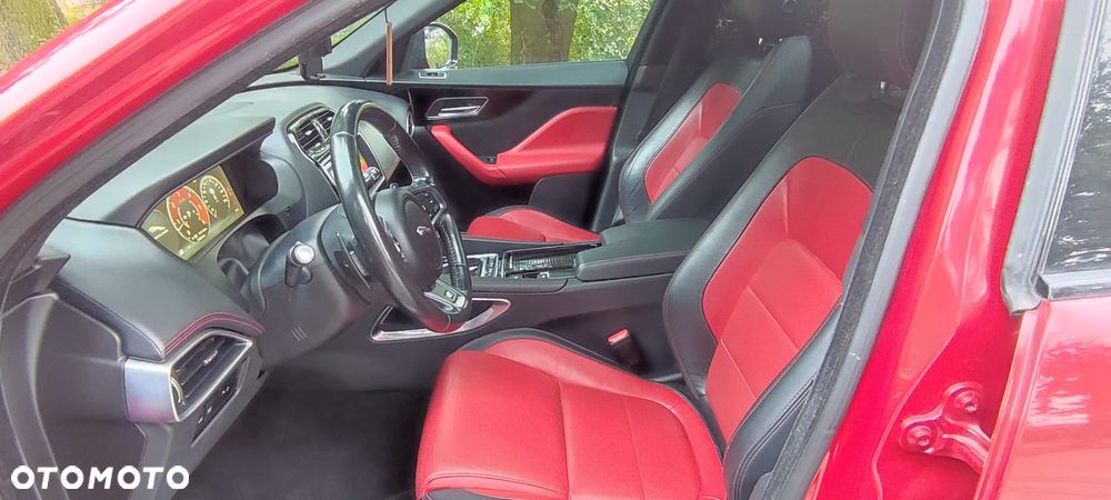 Jaguar F-Pace 3.0 TDV6 AWD 300 Sport - 8